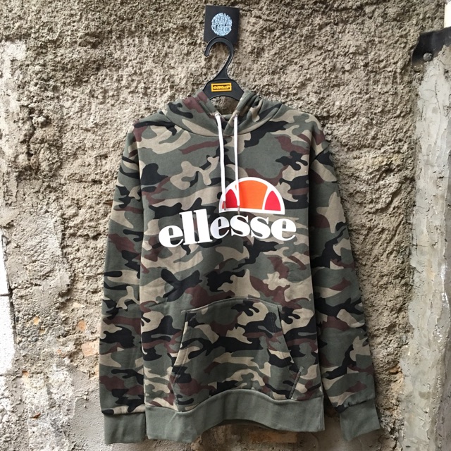 Hoodie Ellese Camo Size L - BNWOT - Original