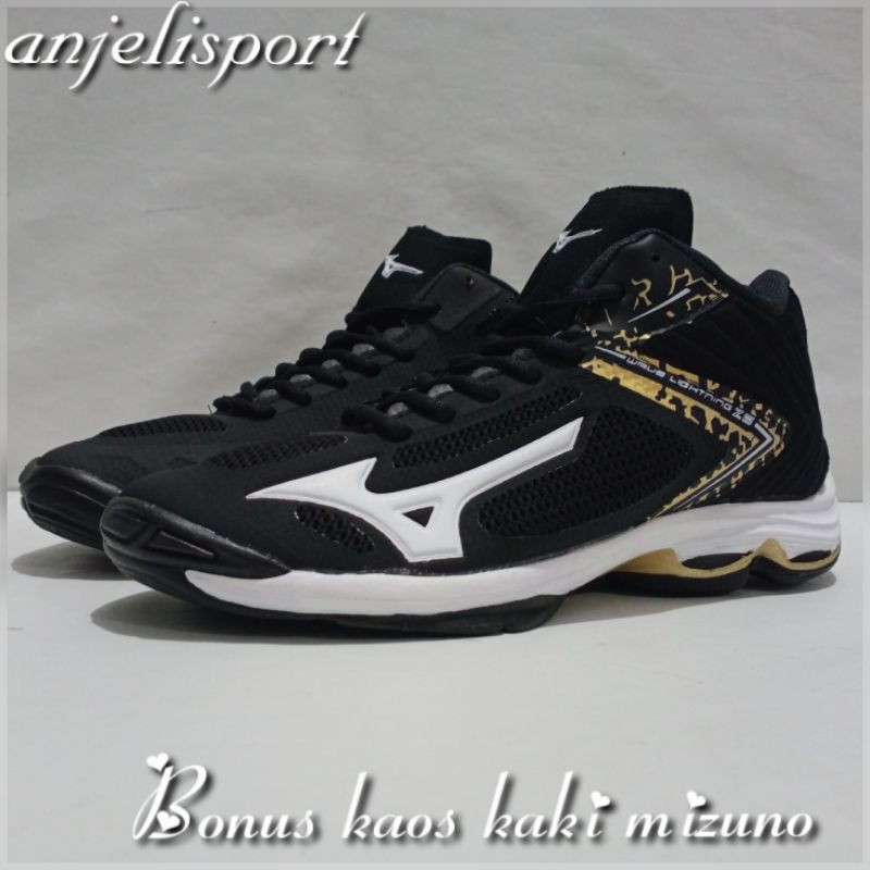 sepatu mizuno wave lightning 7