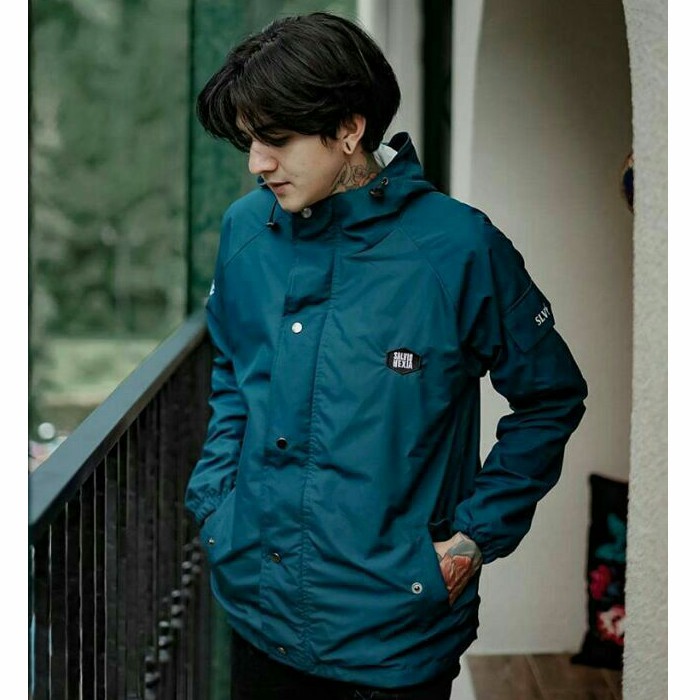 Jaket Casual Full Navy Jaket Parasut Pria Jaket Outdoor Salviohexia
