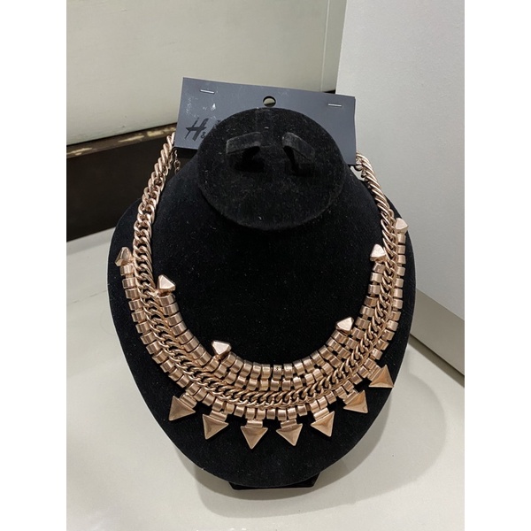 kalung hnm kekinian gold preloved good condition koleksi pribadi