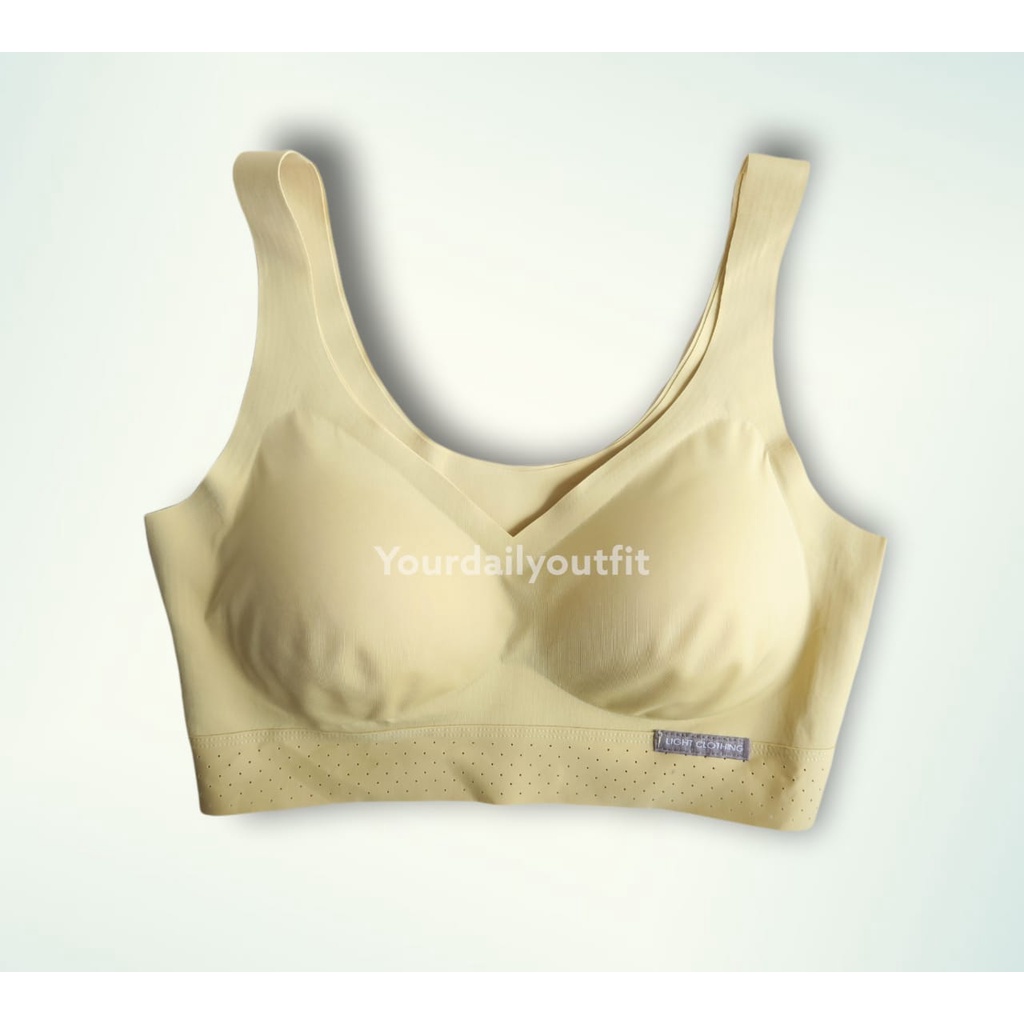 BH SPORT WANITA SEAMLESS LEMBUT / BH TANPA JAHIT IMPOR