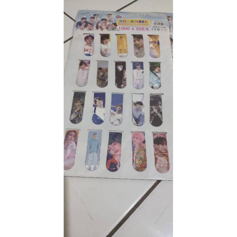 

pembatas buku magnet bts isi 10pcs