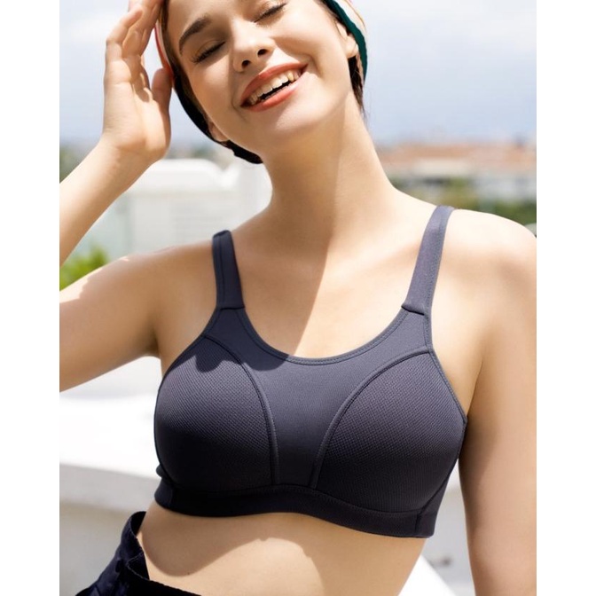 Luludi Sport Bra By Wacoal Lb61001