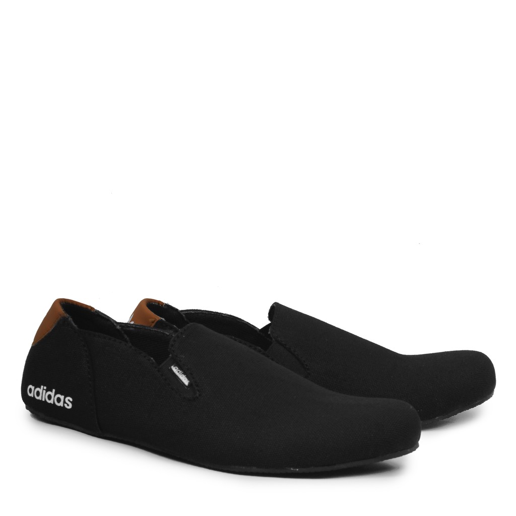 Sepatu Selop Casual Santai Pria Adidas Simple Hitam Kanvas / Spatu Murah Keren Slip On Cowok