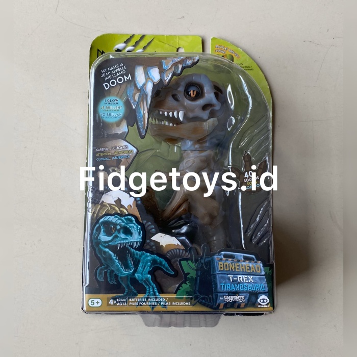 Fingerlings Untamed T-Rex Interactive Collectible Dinosaur
