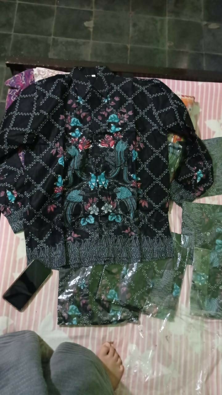 Couple Batik Keluarga || Setelan Couple Batik Ayah Ibu Anak Cewek Cowok || Couple Batik Family Gamis