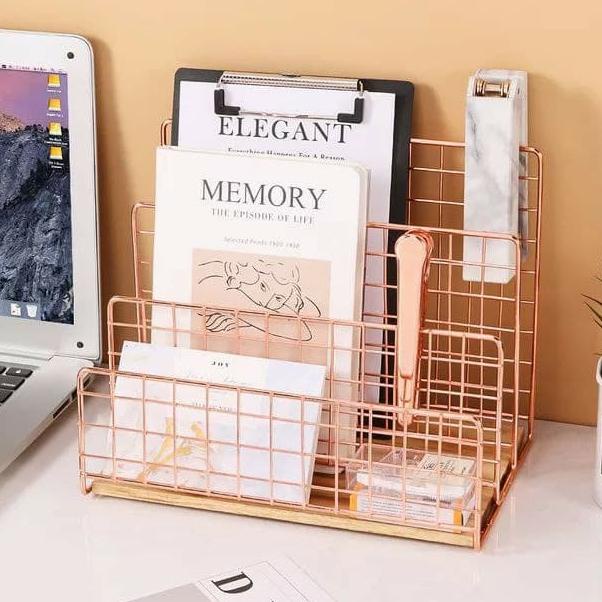 

Sale 3-Tier White Office Decor And Magazine Holder/Rak Buku Gold / Rosegold | Produk Baru