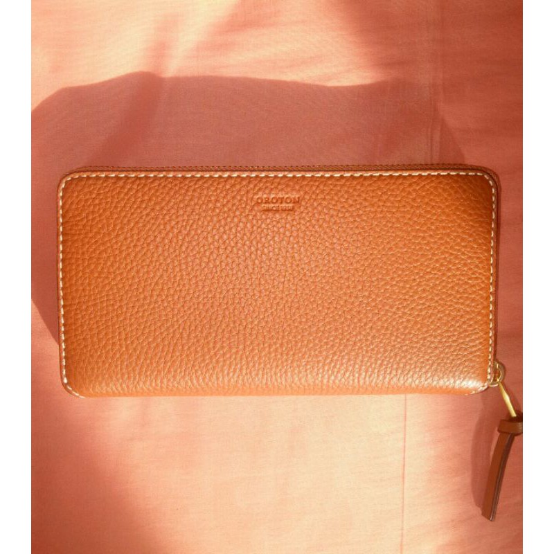 Dompet Oroton