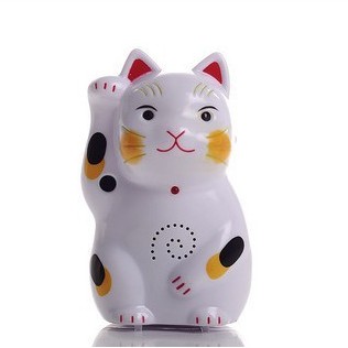 Fortune Lucky Cat Infrared Sensor Welcome Electronic Doorbell MANEKINEKO