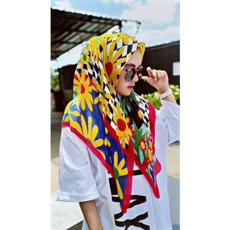 hijab segi empat plisket motif#segi empat plisket#