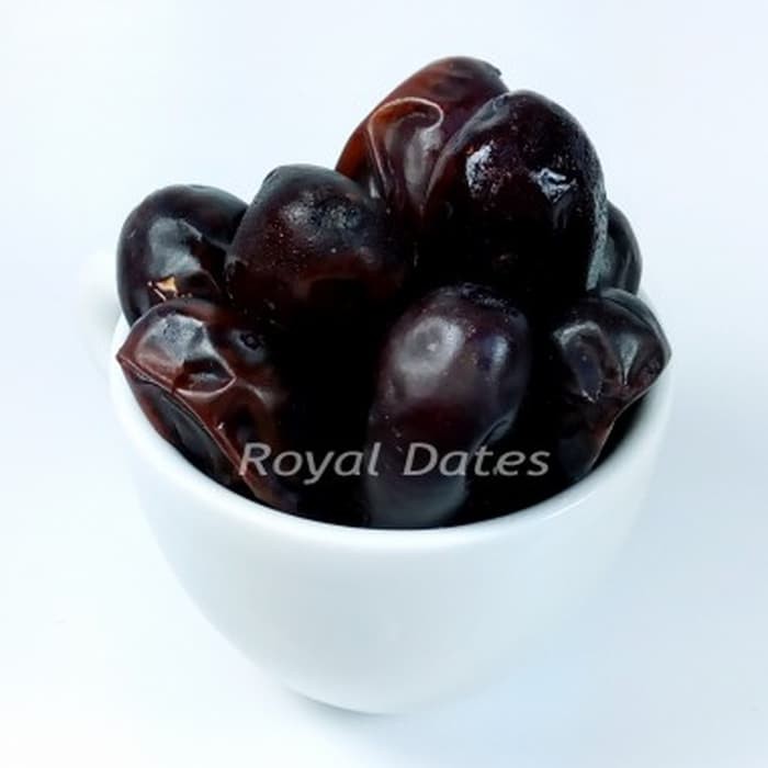 

Best Seller Kurma Ruthab Hitam Royal Dates 500 gr Harga Grosir PROMO
