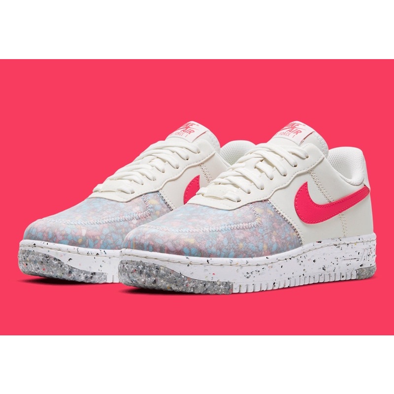 Nike Womens Air Force 1 Crater - Summit White / Siren Red