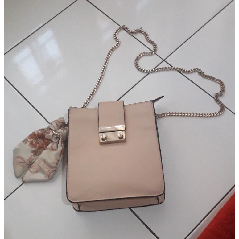 Preloved/Second Zara TRF Pink Sling Bag