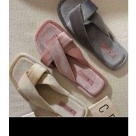 sandal flat local.id