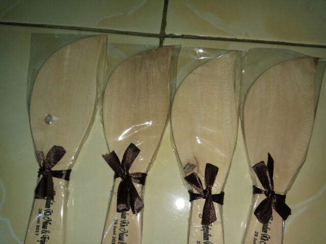 Centong Kayu Daun Lancip Murah Unik