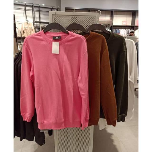 Sweater HNM cowok polos Shopee Indonesia Sweater HNM cowok polos Shopee Indonesia