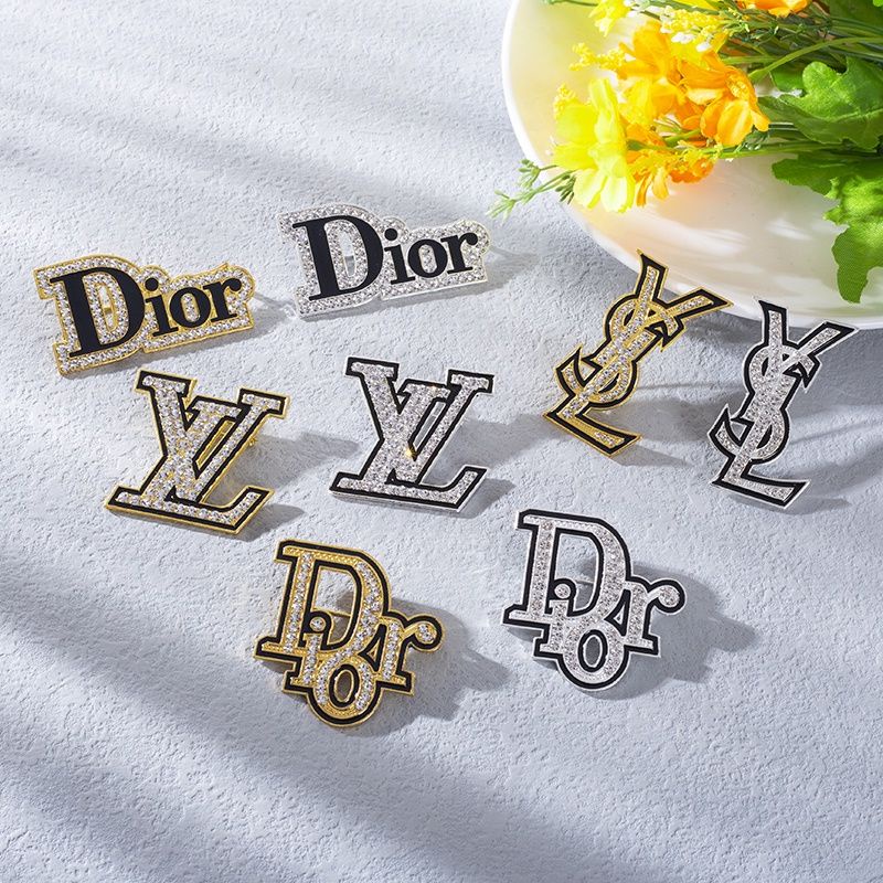 Bros Bermerk logo Chanel ,LV , GG ,YSL