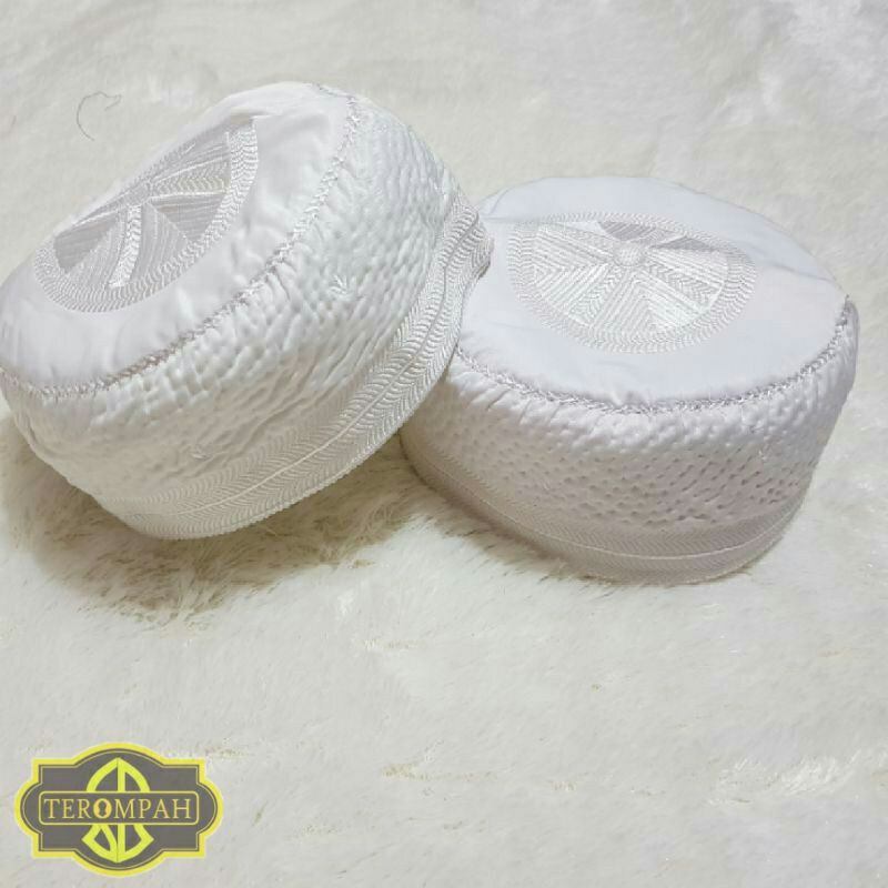kopiah madinah/kopiah bugis original 100%