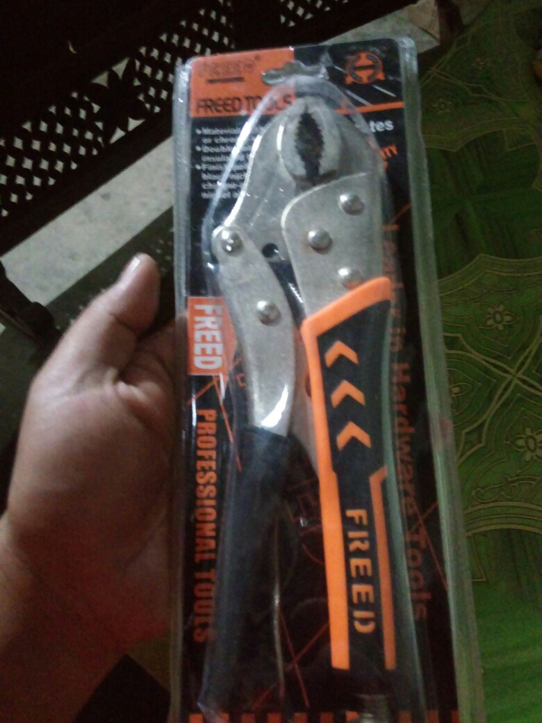 Tang Buaya Gagang Karet 10 Freed Locking Plier Heavy Duty