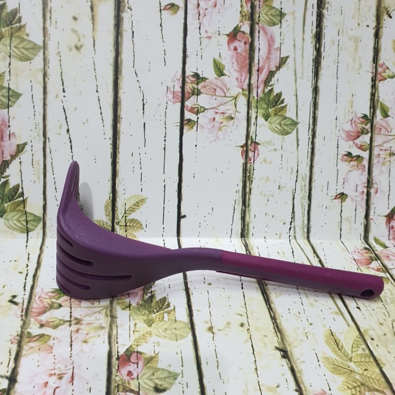 purple Nylon potato masher / sendok sayur