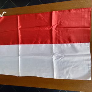 Tictac  Bendera Merah Putih Kampung Ukuran 60 X 90 Cm SATEN Atau SATIN