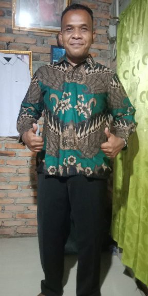 Kemeja Batik Jumbo Pria Lengan Panjang M L Xl Xxl Atasan Kemeja Batik Kondangan Pria Lengan Panjang