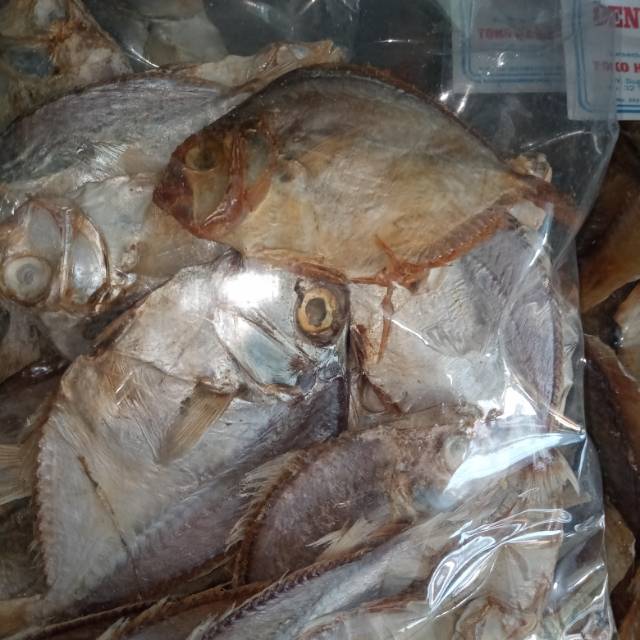 

Ikan asin dodok,,tawar