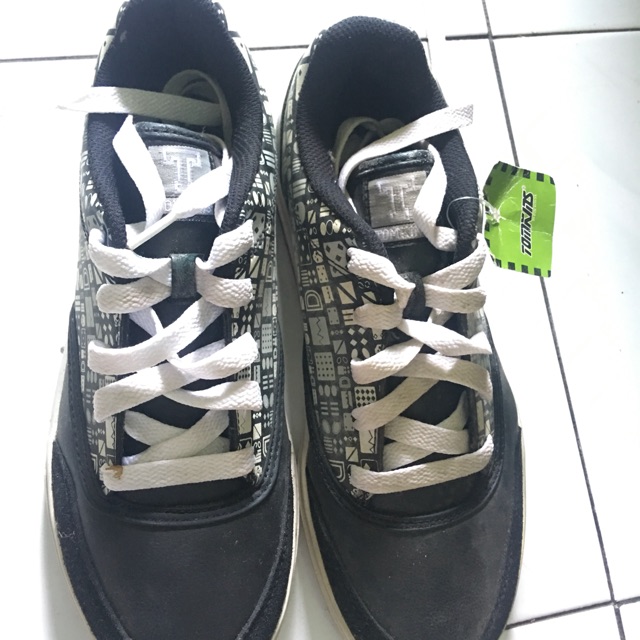  Sepatu  tomkins  knight Shopee  Indonesia
