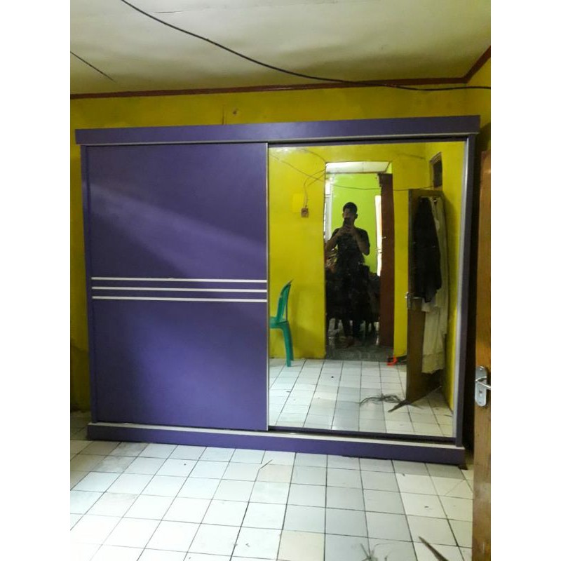 LEMARI PAKAIAN SLIDING/LEMARI PAKAIAN SLEDING DOOR/LEMARI BAJU GESER/LEMARI BAJU BIGG