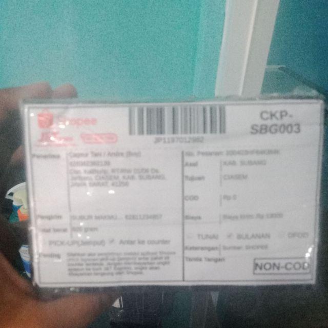 Aviate 300 Gr (mankozeb 70% + Azoksistrobin 5%)