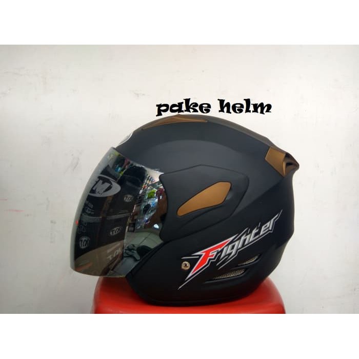 HELM GM FIGHTER SOLID HITAM DOFF HALF FACE