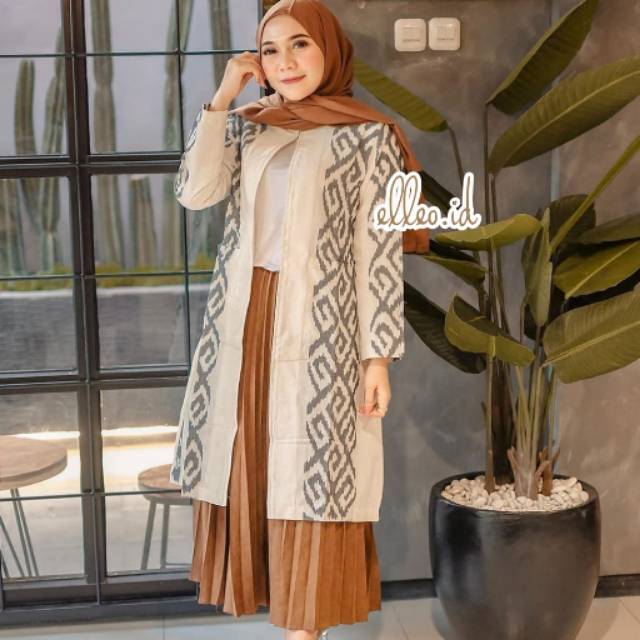 Long Outer Tenun Broken White