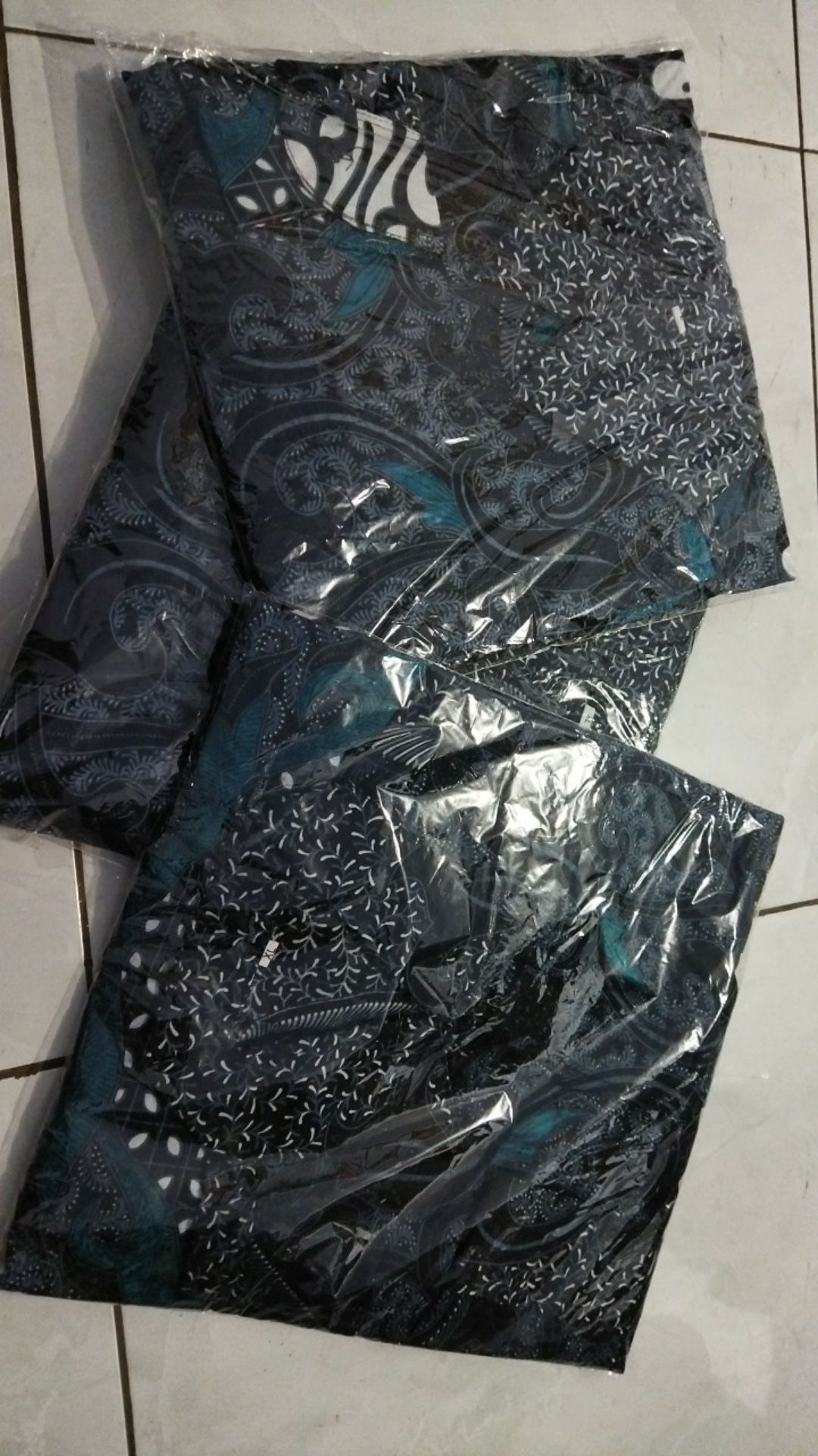 Couple Batik Keluarga || Setelan Couple Batik Ayah Ibu Anak Cewek