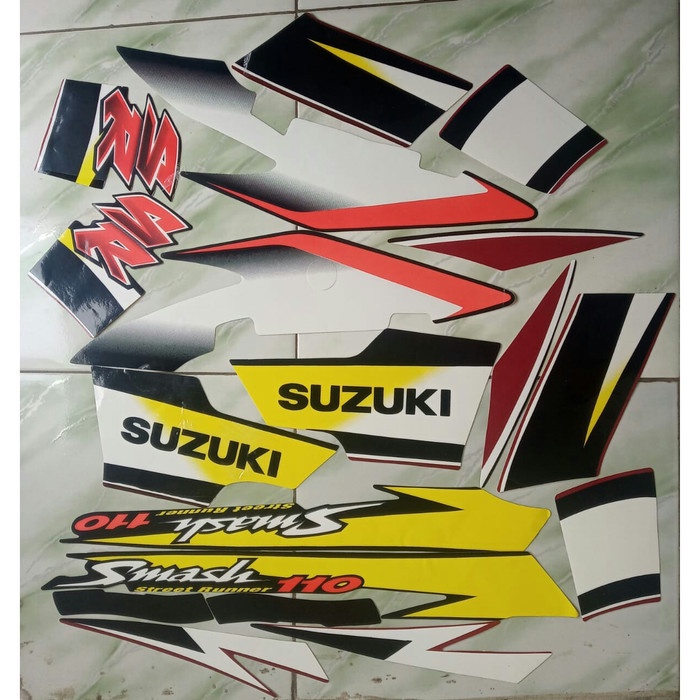 NEW stiker striping suzuki smash sr 110 2005 - Merah