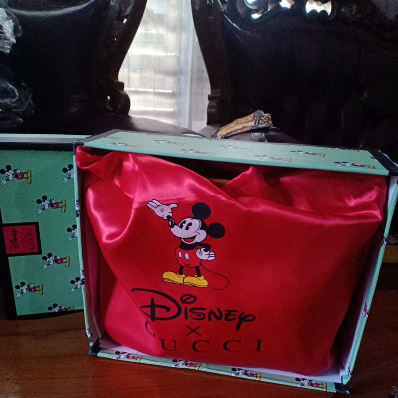 tas gucci mickey