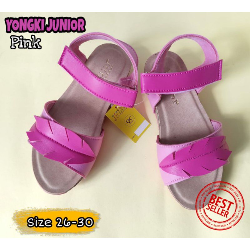 Sepatu Sandal Anak Perempuan  Pink Motif Daun Yongki Junior