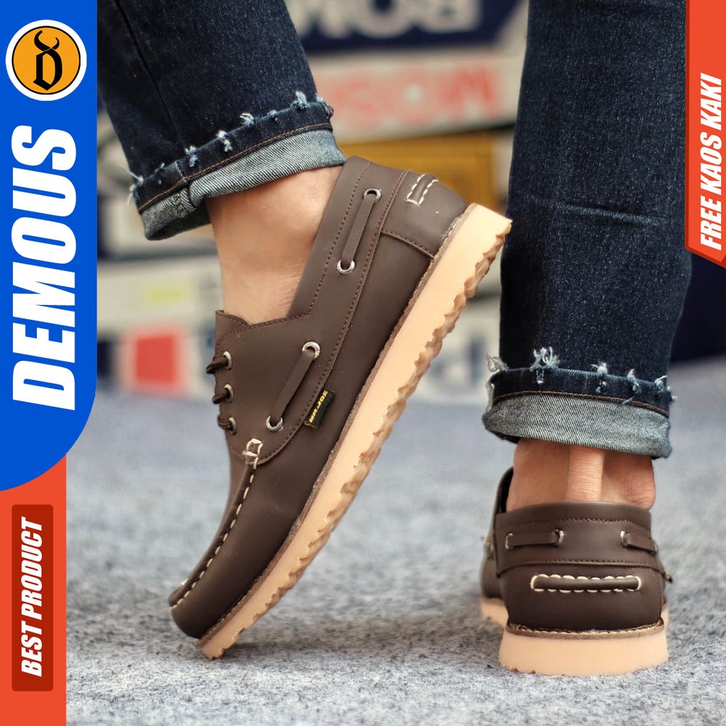 DEMOUS Sepatu Kasual Pria Formal Kulit Pu Kerja Hitam Nerson