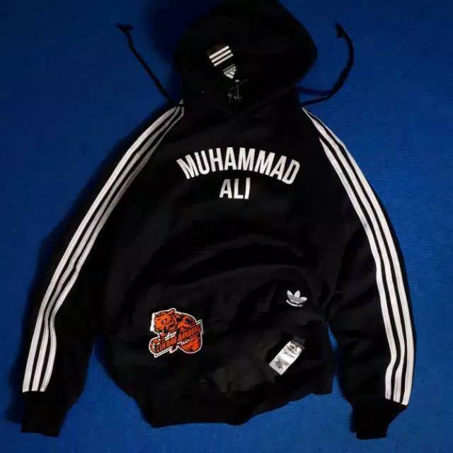 JAKET HOODIE ADIDAS MUHAMAD ALI STRIP