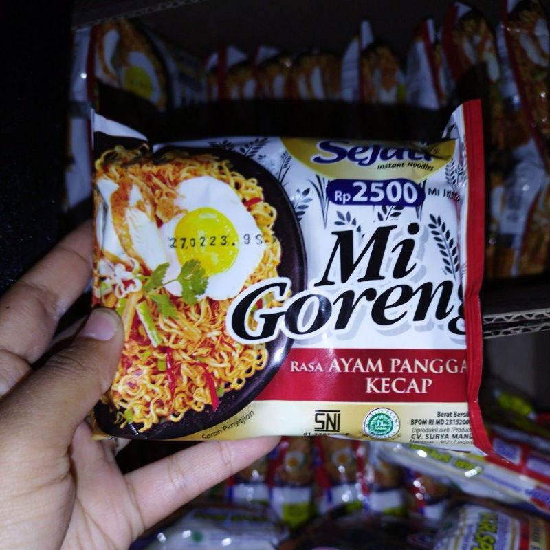 

MIE KUAH/MIE GORENG SEJATI
