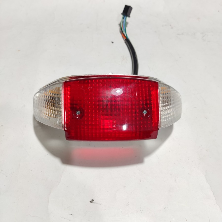 Lampu stoplamp belakang assy honda astrea grand legenda