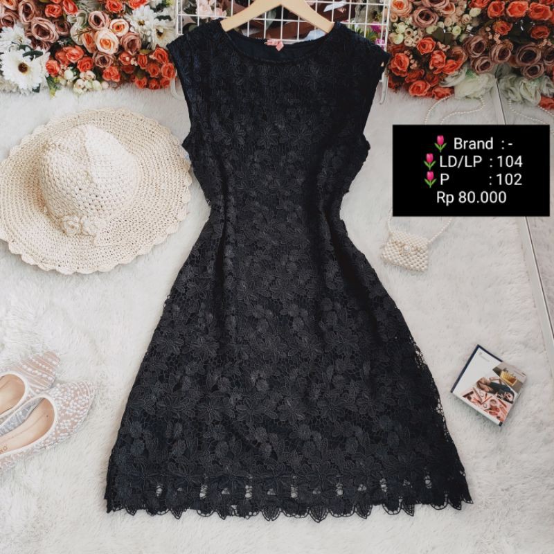 Preloved dress brokat hitam