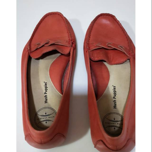 Preloved flat shoes hush puppies