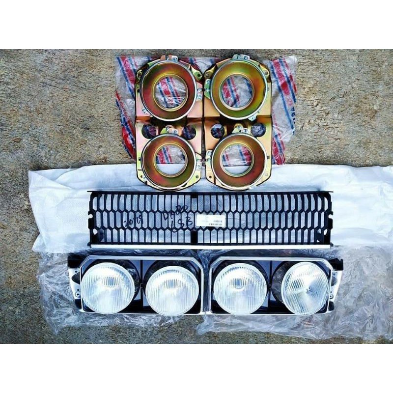 Face DX 1980 grill set corolla dx 80