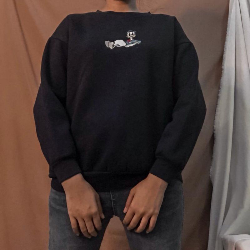 Donald crewneck