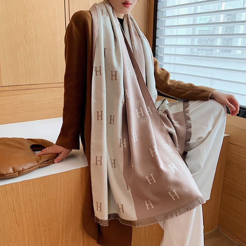 Syal &quot;Harper&quot; 60 x 190 Anggun motif Huruf H yang mewah Bahan High Grade Cashmere Immitation