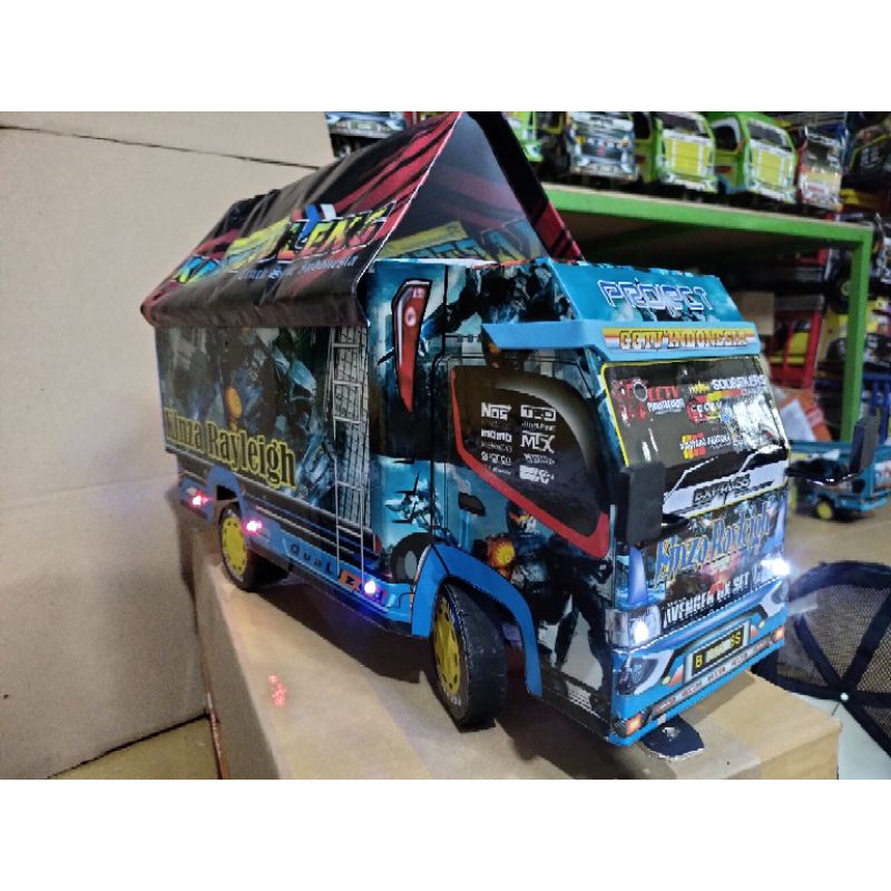 truck oleng jumbo P42cm  BISA CUSTOM FOTO DAN NAMA. full request foto dan nama suka&quot;