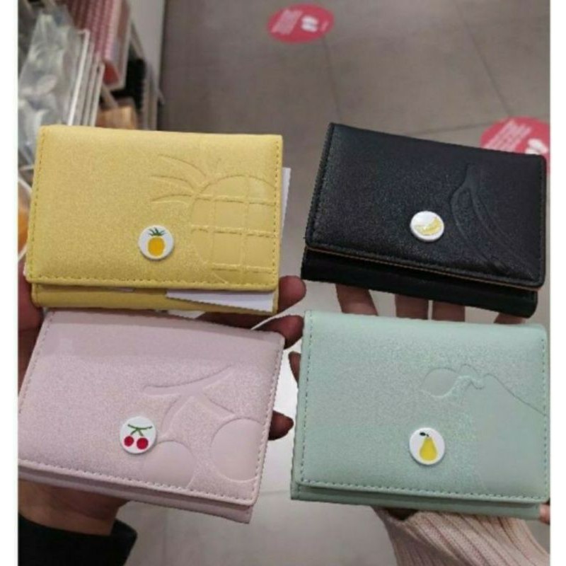 MINISO Ready New Dompet Miniso Lipaat 3 fruit series warna hitam banana dompet lipat