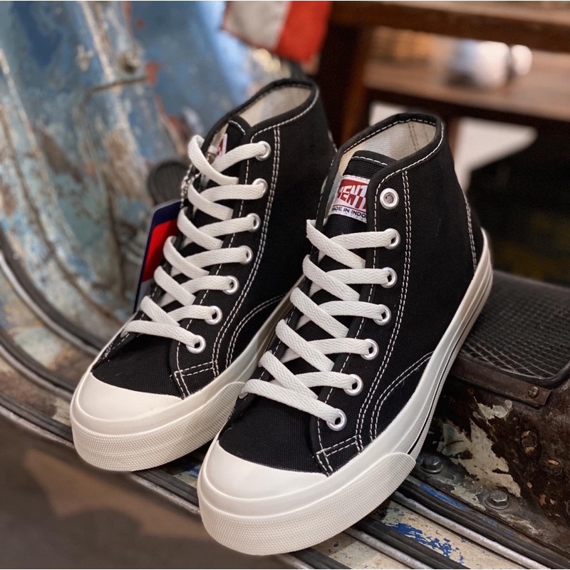 Ventela Basic High - Black/Natural