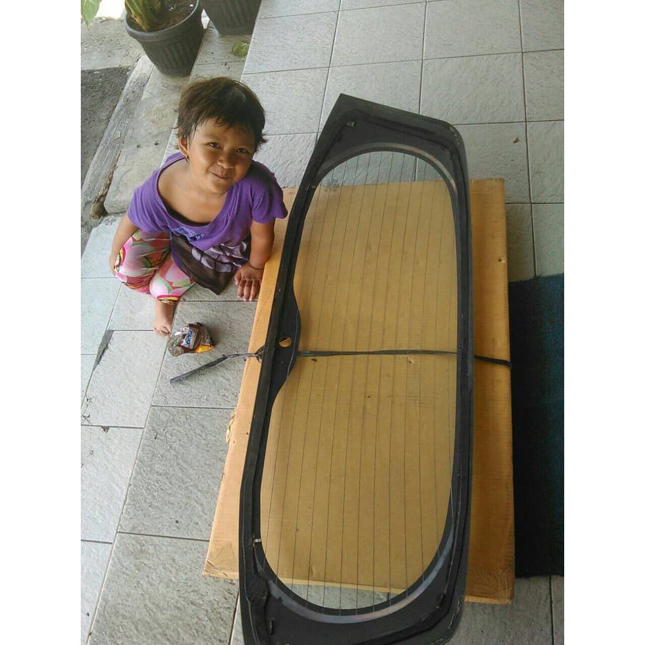 Dijual kaca bagasi atau kaca belakang kia picanto 2004-2010 Diskon