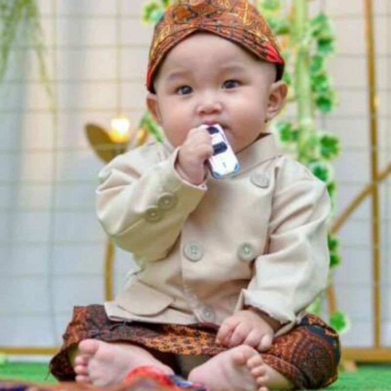 Beskap Anak Laki Laki / Beskap Bayi / Tedak siten / Setelan Beskap/Beskap/Baju Jawa Bayi Laki Laki/ Baju Beskap Bayi/Baju Beskap Anak/Anak/Bayi